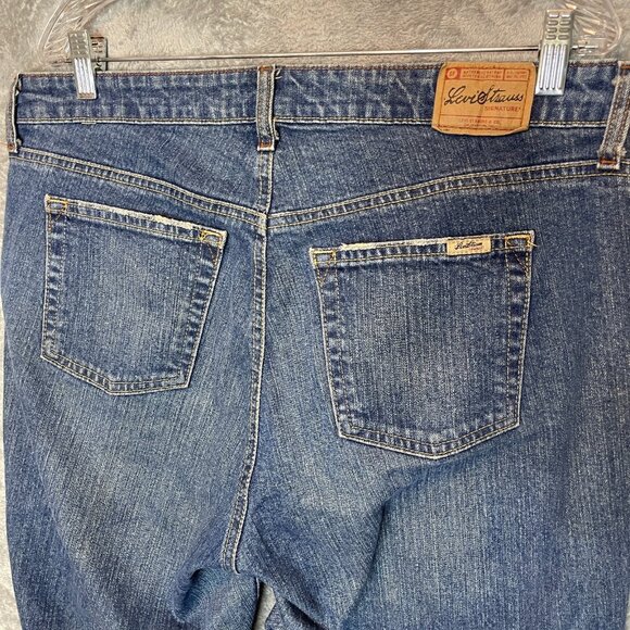 Signature Levis Women Stretch Low Rise Bootcut Dirty Wash Denim Jean 16W Plus - Picture 6 of 14